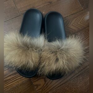 Faux Fur Slide Sandals in Black and Tan